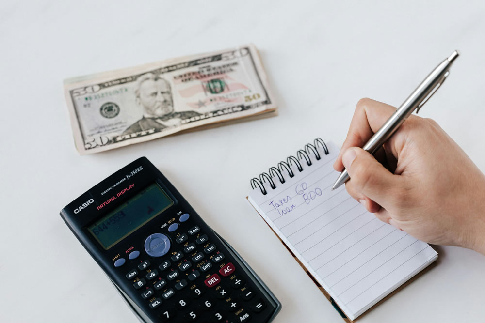Master Your Money: The Benefits of Professional Financial Planning