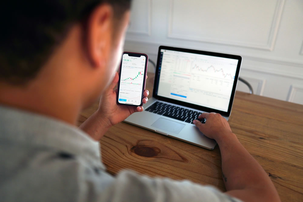Building Wealth Through Dividend Investing: Creating a Passive Income Stream